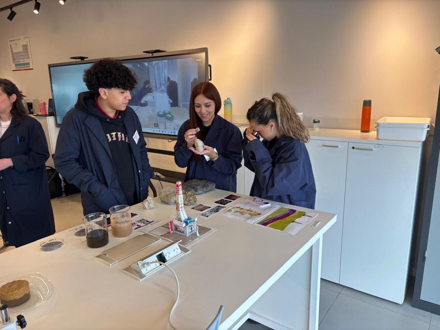 La CEPH realizó la primera capacitación para estudiantes de ingeniería en petróleo en Neuquén